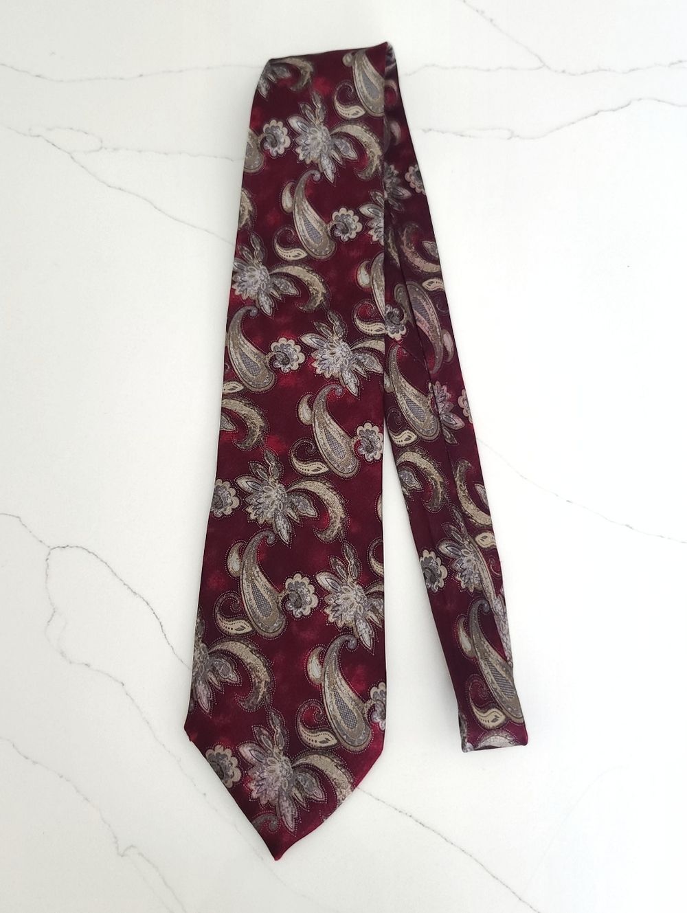 Ermenegildo Zegna Burgundy Red Paisley Silk Tie Hand Made in Italy
